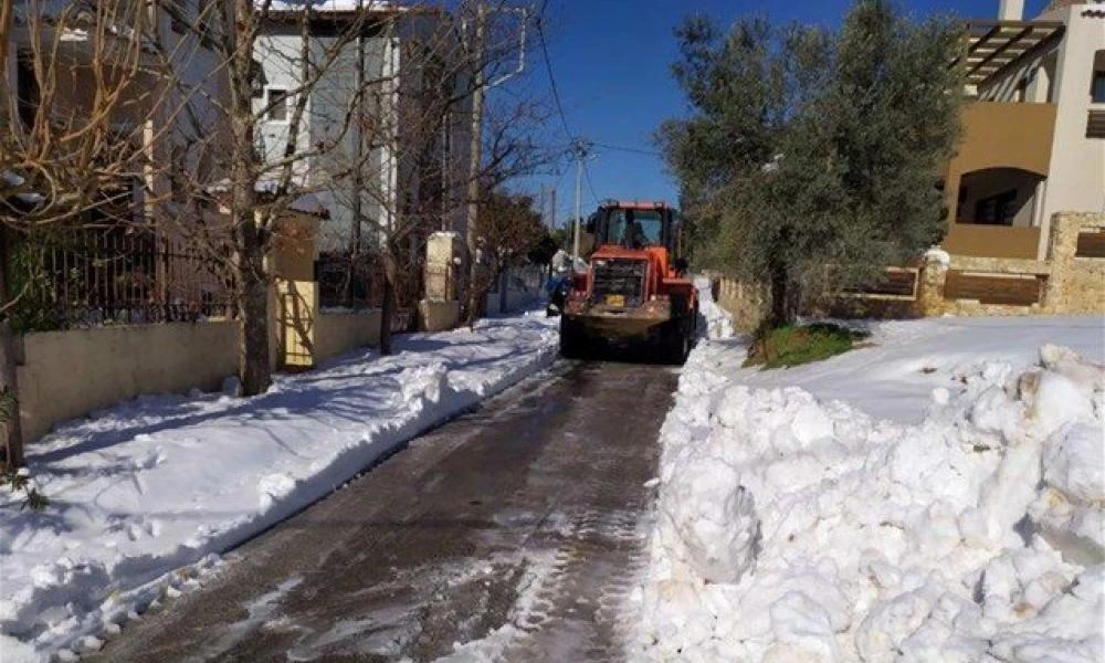 "Αιχμές" Δημάρχου Χαλανδρίου για κακοκαιρία: Δικαιολογημένη η αγανάκτηση αλλά όχι και η ισοπεδωτική απαξίωση της προσπάθειας αποχιονισμού